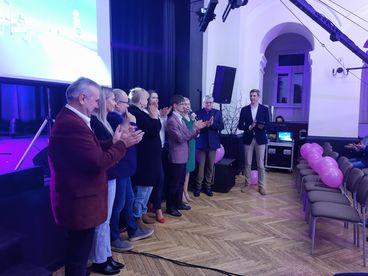 Event wyborczy Obywatelskiego Wielunia – prezentacja kandydatki na burmistrza Wielunia Elżbiety Urbańskiej-Golec i kandydatów do Rady Miasta